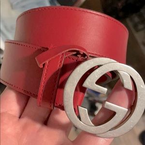 Authentic men’s Gucci belt